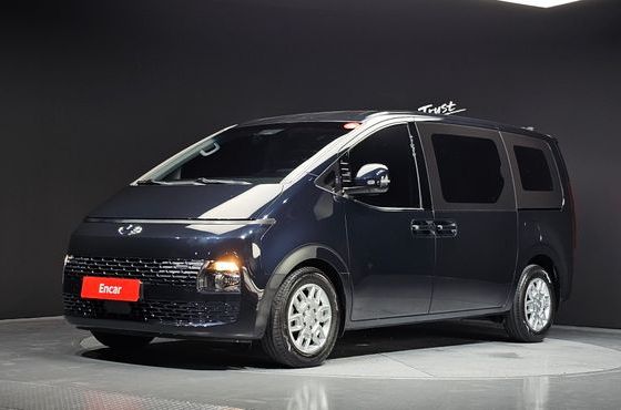 Hyundai Staria Cargo 5-Seater Modern — пробег 174 477 км — фото 1 из 5