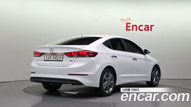Hyundai AVANTE из Кореи Encar