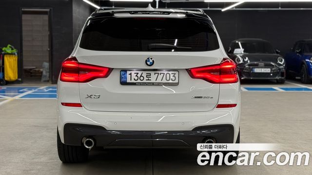 BMW X3 xDrive 30e M Sport — пробег 28 135 км — фото 4 из 5