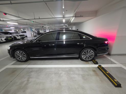 Audi A8 60 TFSI Quattro LWB — пробег 87 759 км — фото 4 из 5