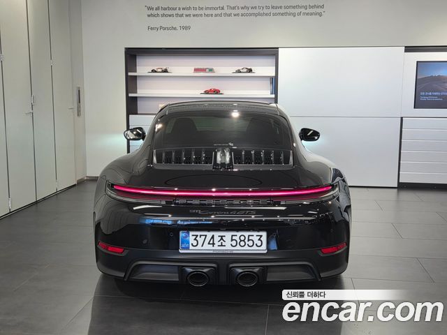 Porsche 911 Carrera 4 GTS — пробег 330 км — фото 4 из 5