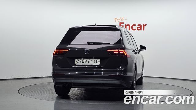 Volkswagen Tiguan 2.0 TDI Prestige — пробег 80 977 км — фото 4 из 5