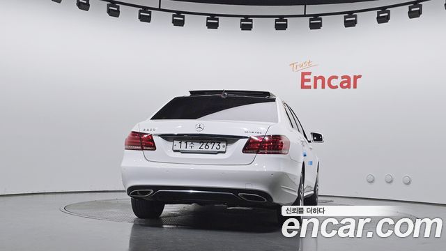 Mercedes-Benz E-Class из Кореи Encar