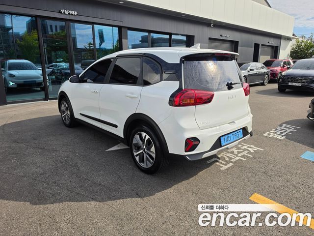 Kia Niro Air — пробег 155 224 км — фото 4 из 5