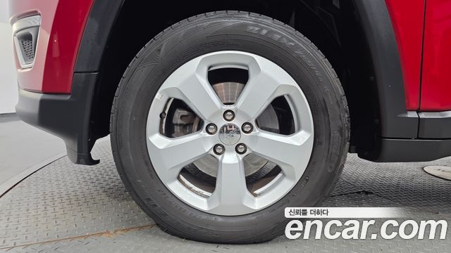 Jeep Compass из Кореи Encar