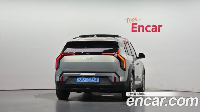 Kia EV3 из Кореи Encar