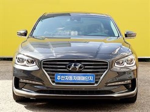 Hyundai Grandeur Exclusive Special — пробег 123 300 км — фото 3 из 5