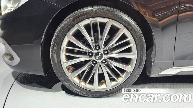 Hyundai Grandeur 2.2 Diesel Premium Special — пробег 189 025 км — фото 5 из 5