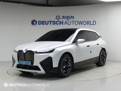 BMW iX xDrive40 First Edition — пробег 22 660 км — фото 1 из 5