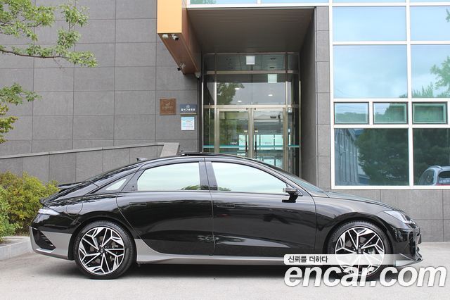 Hyundai Ioniq6 Long Range AWD Prestige — пробег 33 000 км — фото 3 из 5