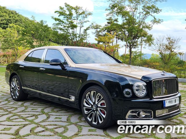 Bentley Mulsanne 6.8 — пробег 68 471 км — фото 1 из 5