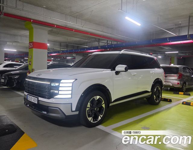 Hyundai Palisade HEV 2.5T 4WD 7-Seater Prestige — пробег 25 000 км — фото 1 из 5