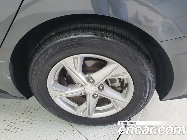 Hyundai Sonata 2.0 Premium — пробег 39 903 км — фото 5 из 5