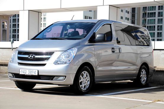 Hyundai Starex 5-Seater VAN CVX Premium — пробег 185 990 км — фото 2 из 5
