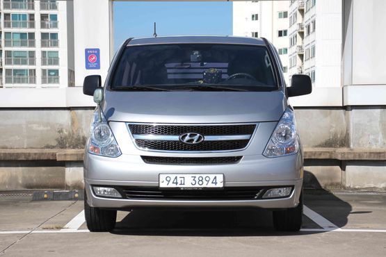 Hyundai Starex 5-Seater VAN CVX Premium — пробег 185 990 км — фото 3 из 5
