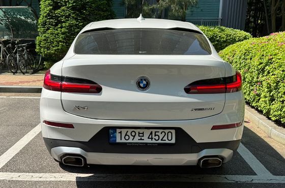 BMW X4 xDrive20i xLine — пробег 27 766 км — фото 2 из 5