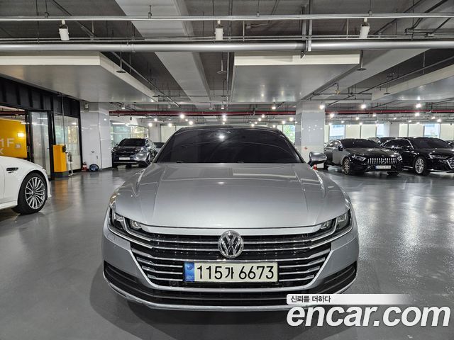 Volkswagen Arteon 2.0 TDI Premium — пробег 127 000 км — фото 1 из 5