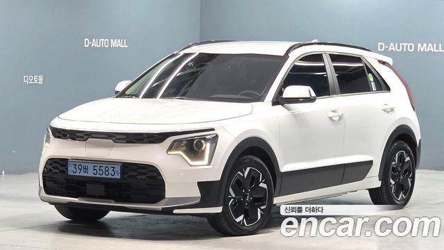 Kia Niro Air — пробег 122 760 км — фото 1 из 5