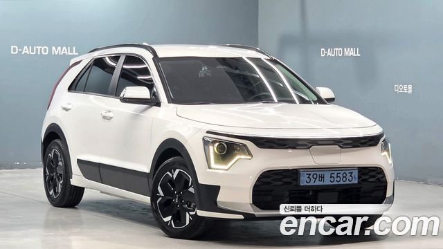 Kia Niro Air — пробег 122 760 км — фото 2 из 5