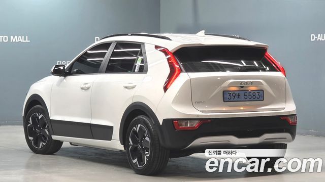 Kia Niro Air — пробег 122 760 км — фото 4 из 5