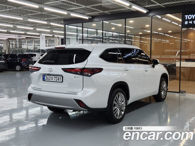 Toyota Highlander 2.5 4WD Platimum — пробег 6 355 км — фото 2 из 5