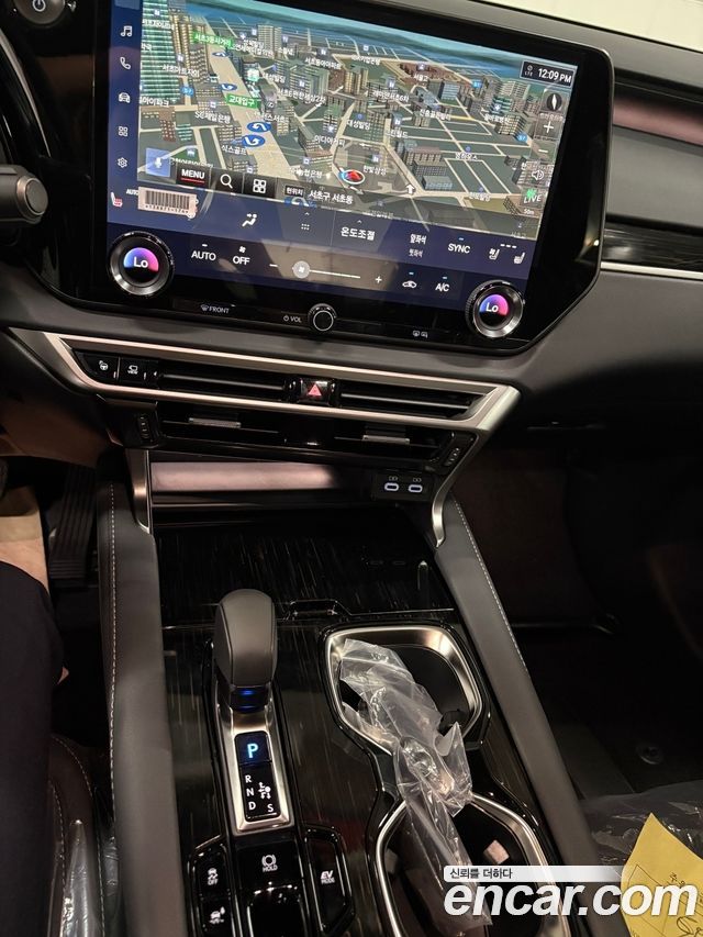 Lexus RX Premium — пробег 1 800 км — фото 3 из 5