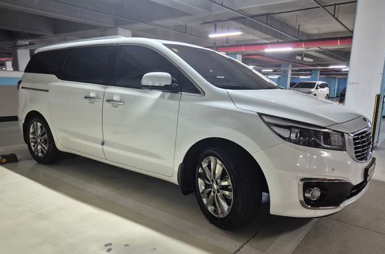 Kia Carnival 9-seater Noblesse — пробег 76 000 км — фото 1 из 5