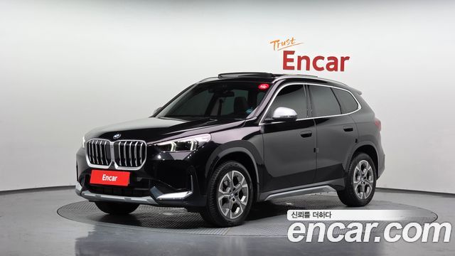 BMW X1 xDrive 20i xLine — пробег 11 931 км — фото 1 из 5