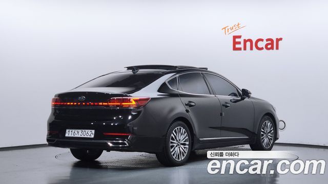 Kia K7 из Кореи Encar