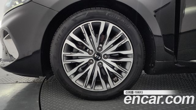 Kia K7 из Кореи Encar