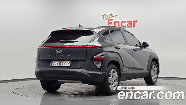 Hyundai Kona из Кореи Encar