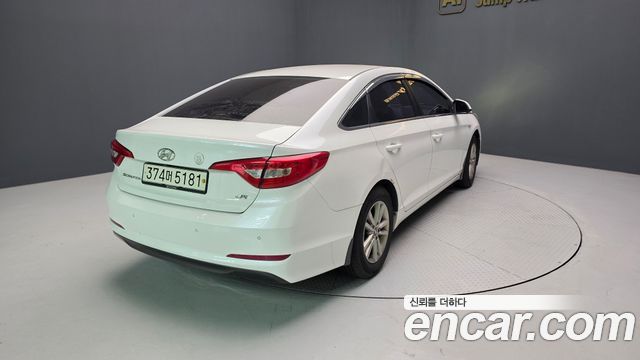 Hyundai Sonata LPI TAXI Style — пробег 398 620 км — фото 5 из 5