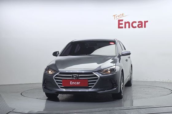 Hyundai AVANTE 1.6 GDI Value Plus — пробег 33 975 км — фото 3 из 5