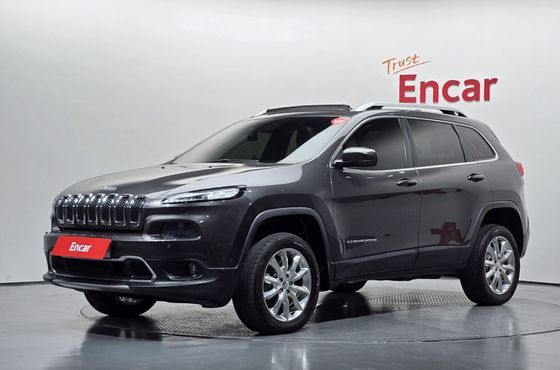 Jeep Cherokee 2.0 Diesel LIMITED 4WD — пробег 242 186 км — фото 1 из 5