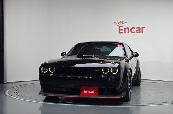 Dodge Challenger 5.7 — пробег 82 400 км — фото 3 из 5
