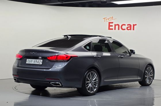Hyundai Genesis G330 Premium AWD — пробег 209 901 км — фото 2 из 5
