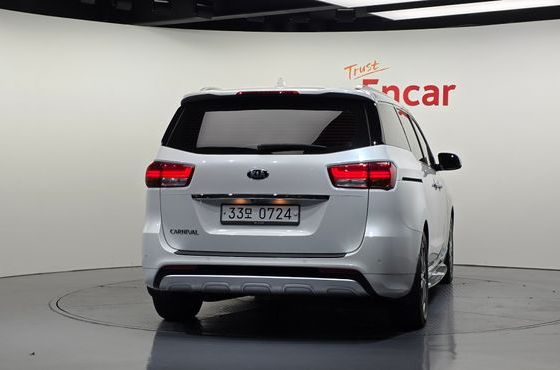 Kia Carnival 9-seater Prestige — пробег 155 612 км — фото 4 из 5