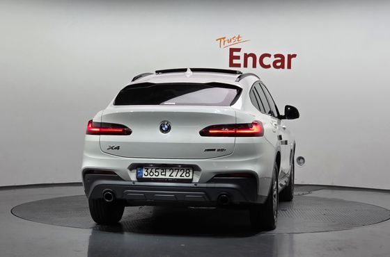 BMW X4 xDrive20i M Sports X Onlile Exclusive Edition — пробег 80 349 км — фото 4 из 5