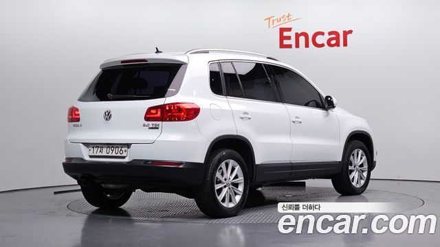 Volkswagen Tiguan 2.0 TDI Comfort 5N — пробег 213 883 км — фото 2 из 5