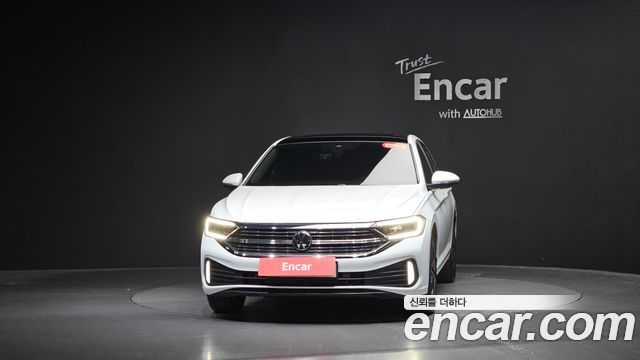 Volkswagen Jetta 1.5 TSI Prestige — пробег 9 544 км — фото 3 из 5