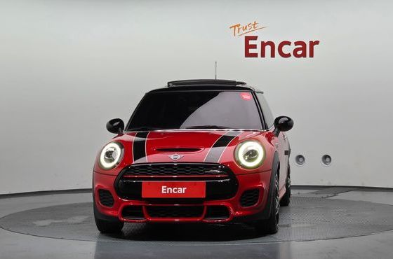 Mini Cooper JCW 3rd Generation — пробег 48 985 км — фото 3 из 5