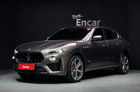 Maserati Levante 3.0 AWD GranSport — пробег 46 320 км — фото 1 из 5
