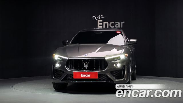 Maserati Levante 3.0 AWD GranSport — пробег 46 320 км — фото 3 из 5