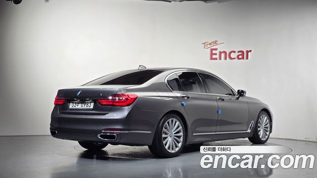 BMW 7-Series 730d xDrive — пробег 88 771 км — фото 2 из 5