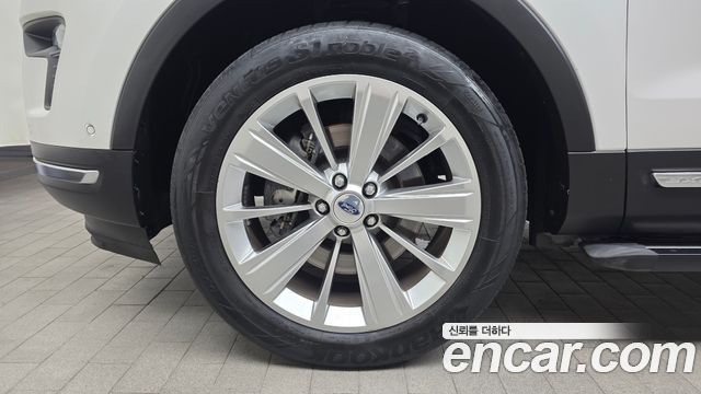 Ford Explorer 2.3 Limited 4WD 5th — пробег 46 785 км — фото 5 из 5