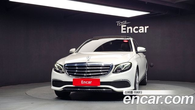 Mercedes-Benz E-Class из Кореи Encar