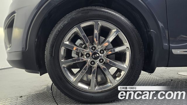 Kia Sorento Diesel 2.0 2WD Noblesse Special — пробег 168 007 км — фото 5 из 5