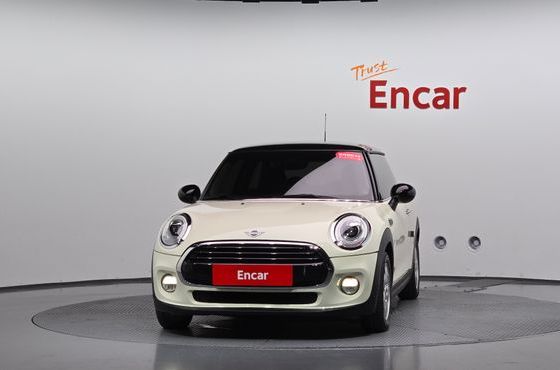 Mini Cooper Standard Third Generation — пробег 75 563 км — фото 3 из 5