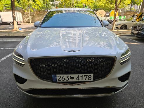 Genesis GV70 2.5T Gasoline AWD — пробег 18 663 км — фото 2 из 5