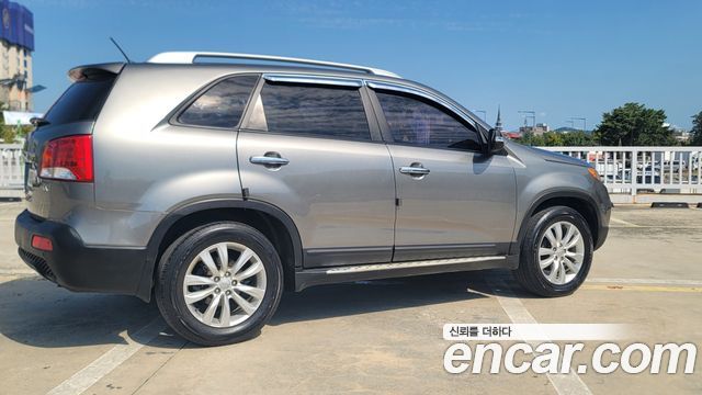 Kia Sorento Diesel 2.0 2WD TLX High-Deluxe — пробег 140 028 км — фото 4 из 5